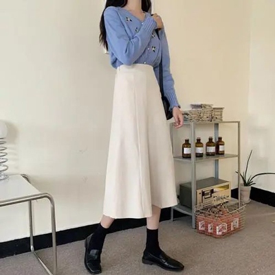 白色长款半身裙搭配指南：7种时尚穿搭技巧-美派服饰网(图3)