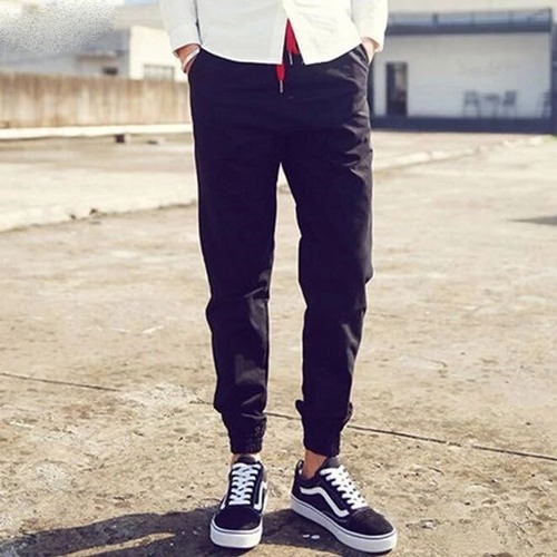 男士板鞋搭配什么裤子好看？6种时尚穿搭方法指南-美派服饰网(图2)