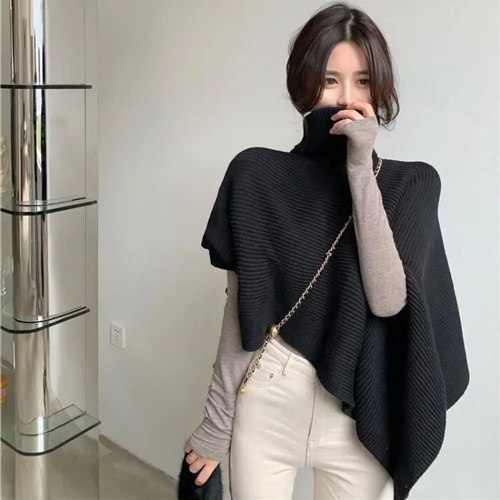 黑色毛衣披肩搭配指南：打造时尚温暖穿搭-美派服饰网(图3)