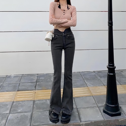 150cm小个子女生喇叭裤穿搭技巧,显高又时尚-美派服饰网(图2) 150cm小个子女生喇叭裤穿搭技巧,显高又时尚-美派服饰网(图2)