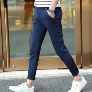 西裤配运动鞋穿搭指南：打造休闲时尚造型-美派服饰网