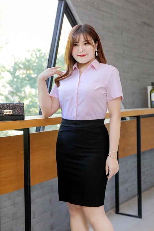 胖女生职业装搭配技巧，展现自信专业形象-美派服饰网(图2)