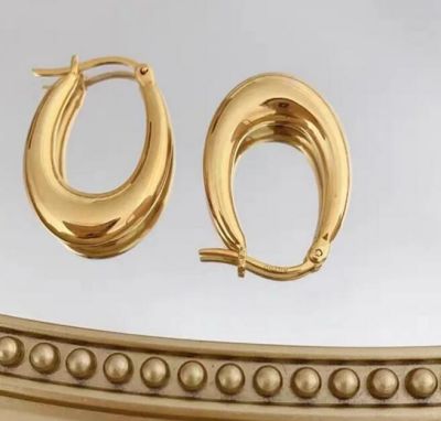 礼服搭配耳环选择指南：提升整体造型优雅感的秘诀-美派服饰网(图1)