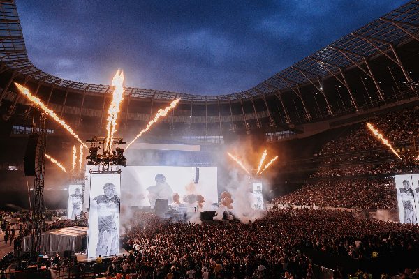 Travis Scott巡演创2.5亿美元票房纪录，定义现代文化先锋标准-美派服饰网(图12)