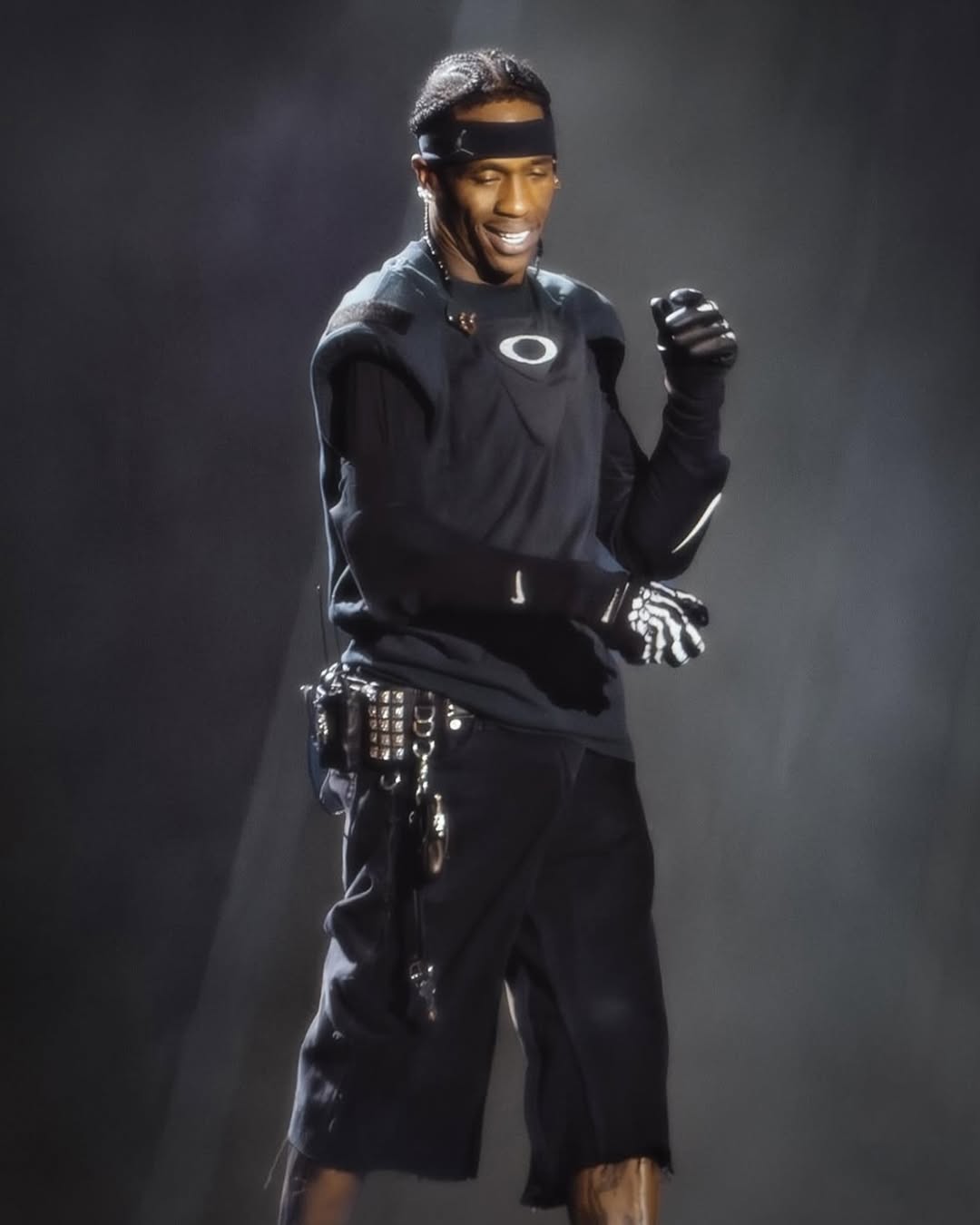 Travis Scott巡演创2.5亿美元票房纪录，定义现代文化先锋标准-美派服饰网(图22)