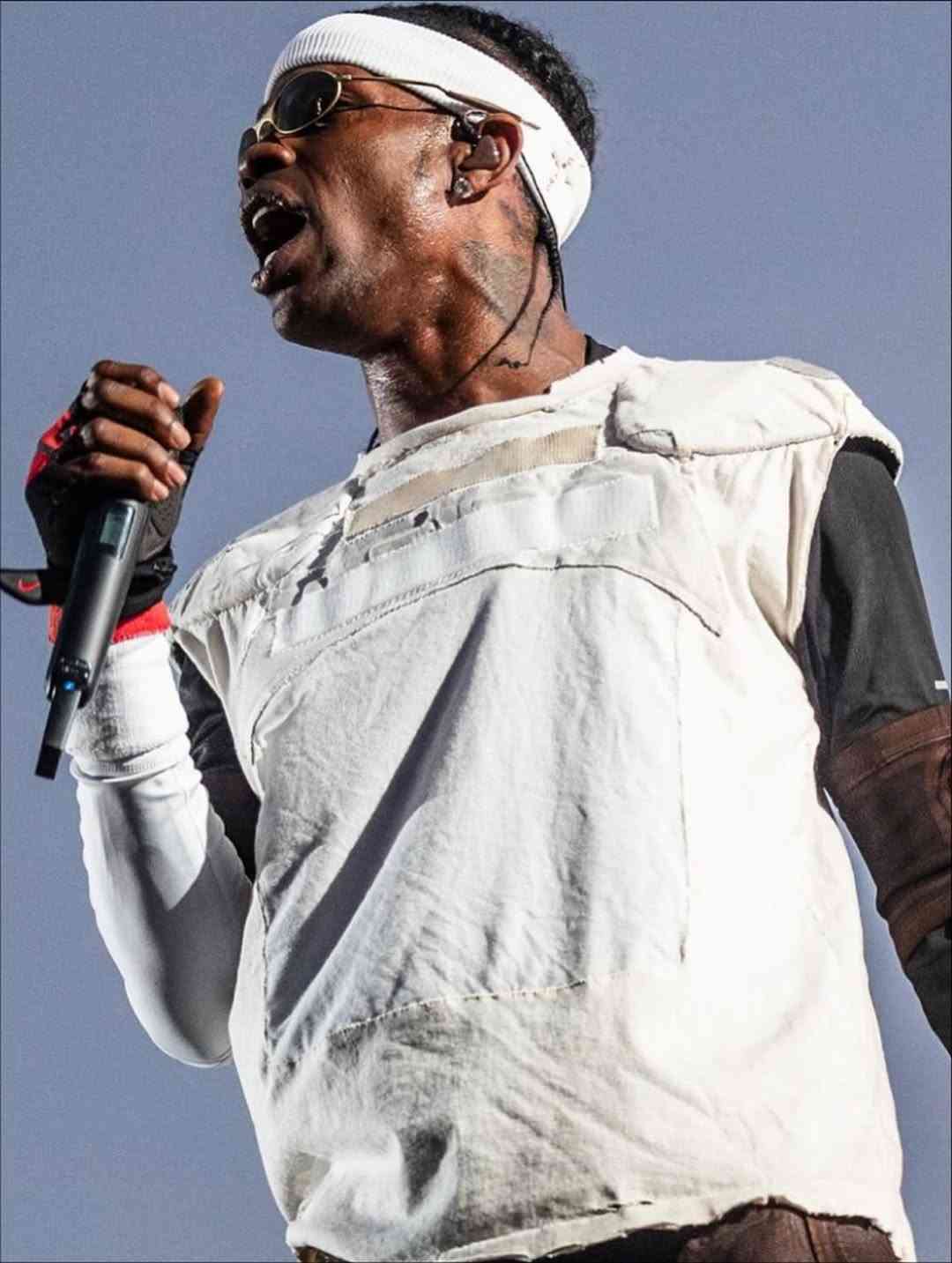 Travis Scott巡演创2.5亿美元票房纪录，定义现代文化先锋标准-美派服饰网(图24)