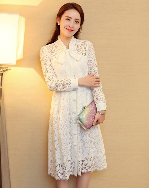 白色领结搭配指南:10种优雅穿搭方案提升整体造型-美派服饰网(图1) 白色领结搭配指南:10种优雅穿搭方案提升整体造型-美派服饰网(图1)