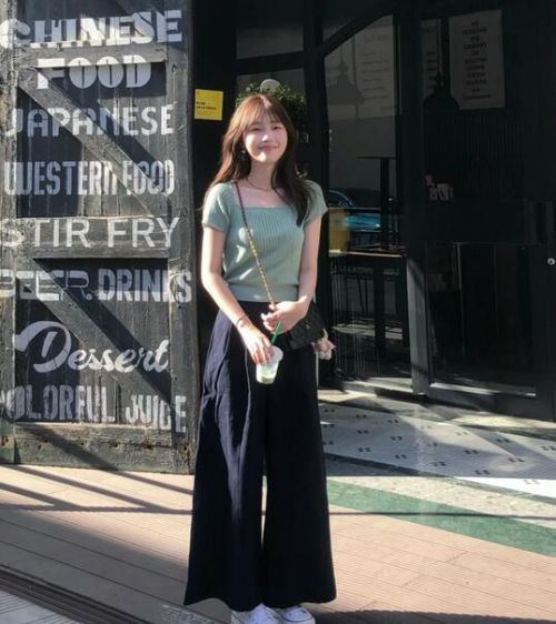 青色上衣搭配什么裤子好看？7种经典配色方案推荐-美派服饰网(图3)