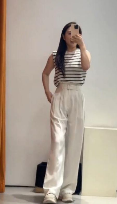 米白色阔腿裤搭配什么上衣好看?7种时尚穿搭方案-美派服饰网(图4) 米白色阔腿裤搭配什么上衣好看?7种时尚穿搭方案-美派服饰网(图4)