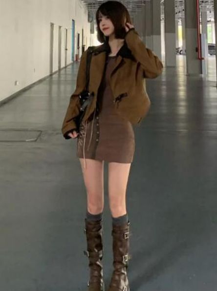 短发女生服装搭配指南:8种风格展现时尚魅力-美派服饰网(图4) 短发女生服装搭配指南:8种风格展现时尚魅力-美派服饰网(图4)