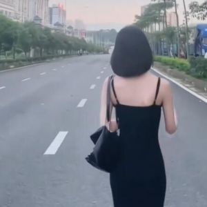 短发女生服装搭配指南：8种风格展现时尚魅力-美派服饰网