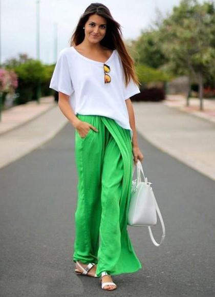 青绿色裤子搭配什么上衣好看?7种时尚配色方案推荐-美派服饰网(图1) 青绿色裤子搭配什么上衣好看?7种时尚配色方案推荐-美派服饰网(图1)