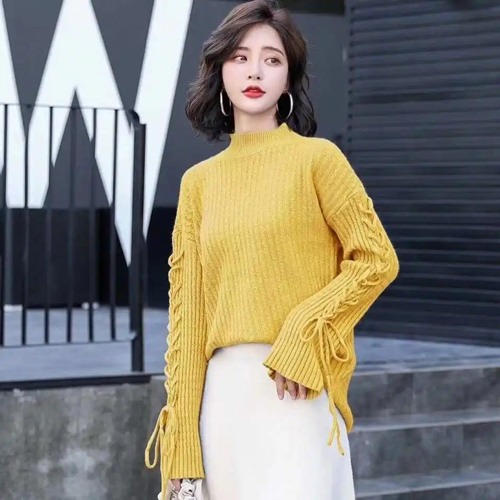 黄色毛衣搭配,这样搭配黄色毛衣展现出明快与活力(图2)