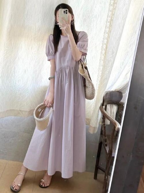 淡紫色连衣裙搭配什么鞋子好看?6种风格穿搭指南-美派服饰网(图1) 淡紫色连衣裙搭配什么鞋子好看?6种风格穿搭指南-美派服饰网(图1)