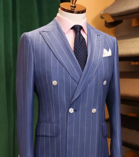 粉色衬衫配领带搭配指南:绅士风度与个性魅力完美融合-美派服饰网(图1) 粉色衬衫配领带搭配指南:绅士风度与个性魅力完美融合-美派服饰网(图1)