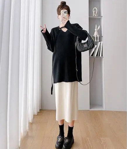 冬季米白色半身裙搭配指南，优雅清新穿搭技巧-美派服饰网(图1)