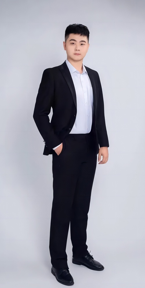 男士职业装搭配指南：打造专业职场形象的完美穿搭技巧-美派服饰网(图1)