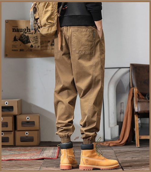 卡其色休闲裤搭配什么鞋子好看？6种风格穿搭指南-美派服饰网(图2)