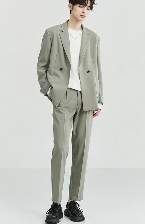 男士黑色皮鞋搭配指南:5种风格穿出绅士风范-美派服饰网(图4) 男士黑色皮鞋搭配指南:5种风格穿出绅士风范-美派服饰网(图4)