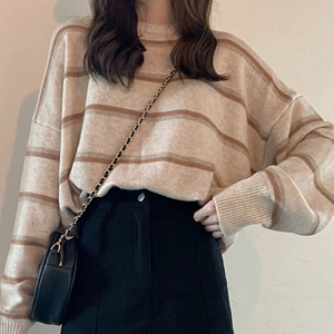 宽松上衣配A字裙穿搭指南，显瘦时尚轻松搞定-美派服饰网