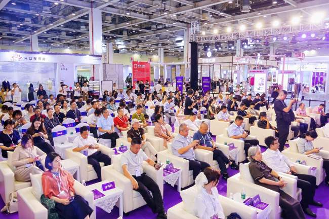 丝绸苏州2025十周年特展启幕，四大展区引领产业新趋势-美派服饰网(图3)