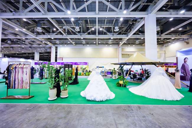 丝绸苏州2025十周年特展启幕，四大展区引领产业新趋势-美派服饰网(图6)