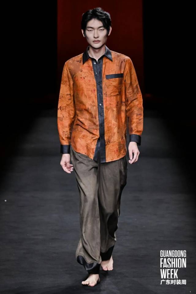 香云纱非遗技艺焕新绽放 传统面料走向日常时尚-美派服饰网(图4)