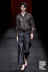 香云纱非遗技艺焕新绽放 传统面料走向日常时尚-美派服饰网(图15)