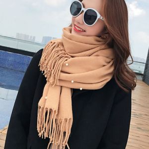 驼色围巾搭配大衣的8种时尚组合，冬季保暖又时髦-美派服饰网