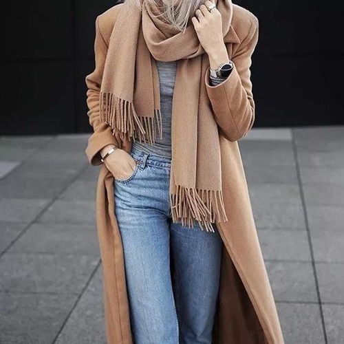 驼色围巾搭配大衣的8种时尚组合,冬季保暖又时髦-美派服饰网(图3) 驼色围巾搭配大衣的8种时尚组合,冬季保暖又时髦-美派服饰网(图3)