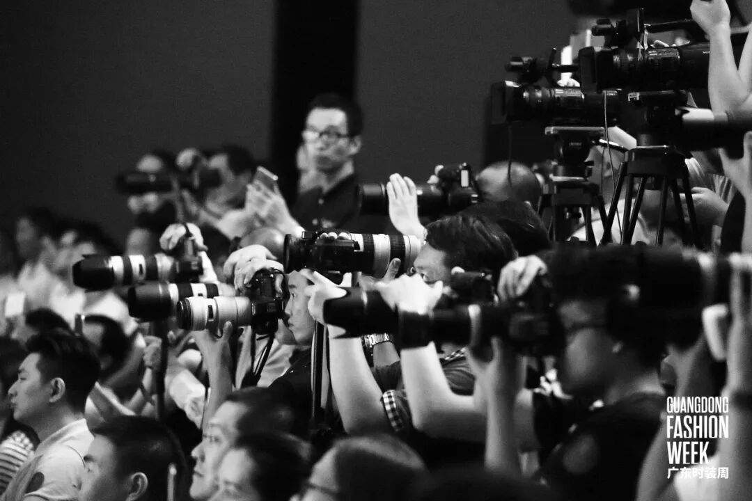 2025广东时装周圆满收官 非遗新生引领时尚产业创新发展-美派服饰网(图14) 图片