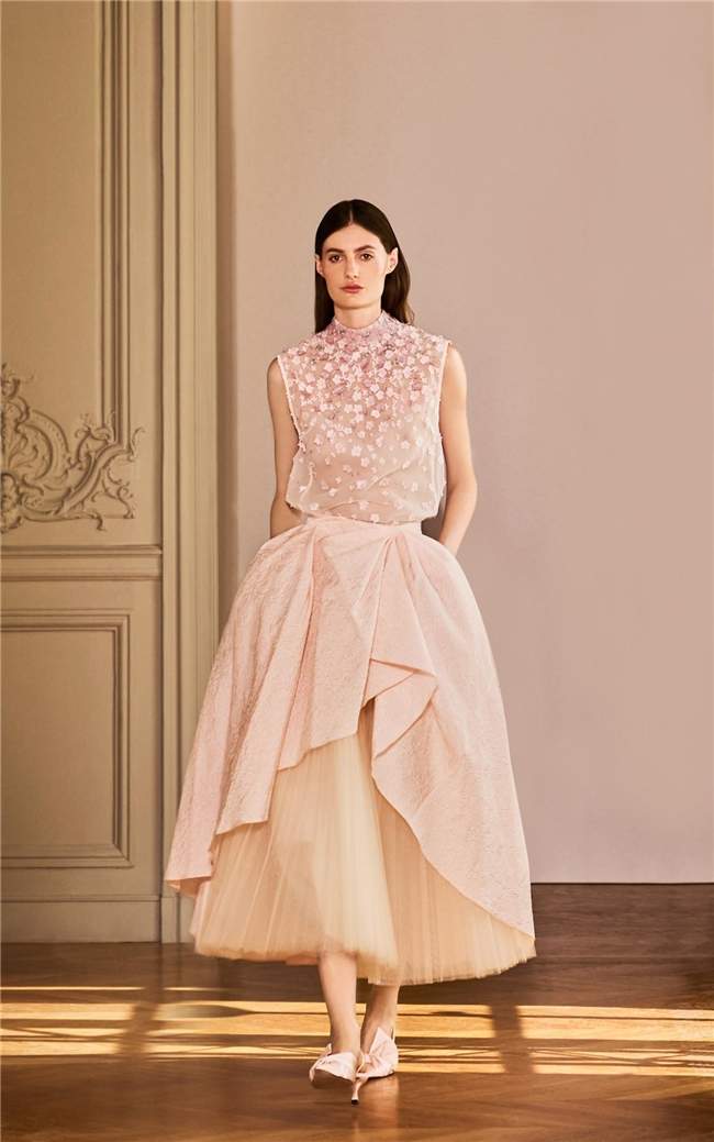 境中花映艺术时装大秀巴黎上演 重塑当代女性奢雅精神-美派服饰网(图15)