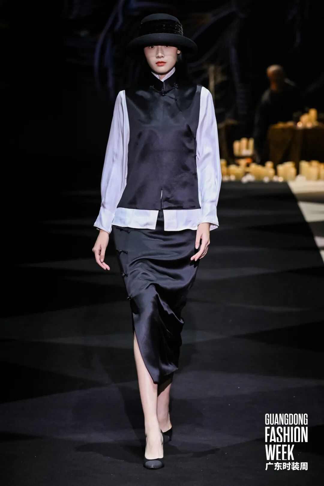 非遗国风服饰品牌曼陀心亮相广东时装周,展现东方美学新时尚-美派服饰网(图10) 图片