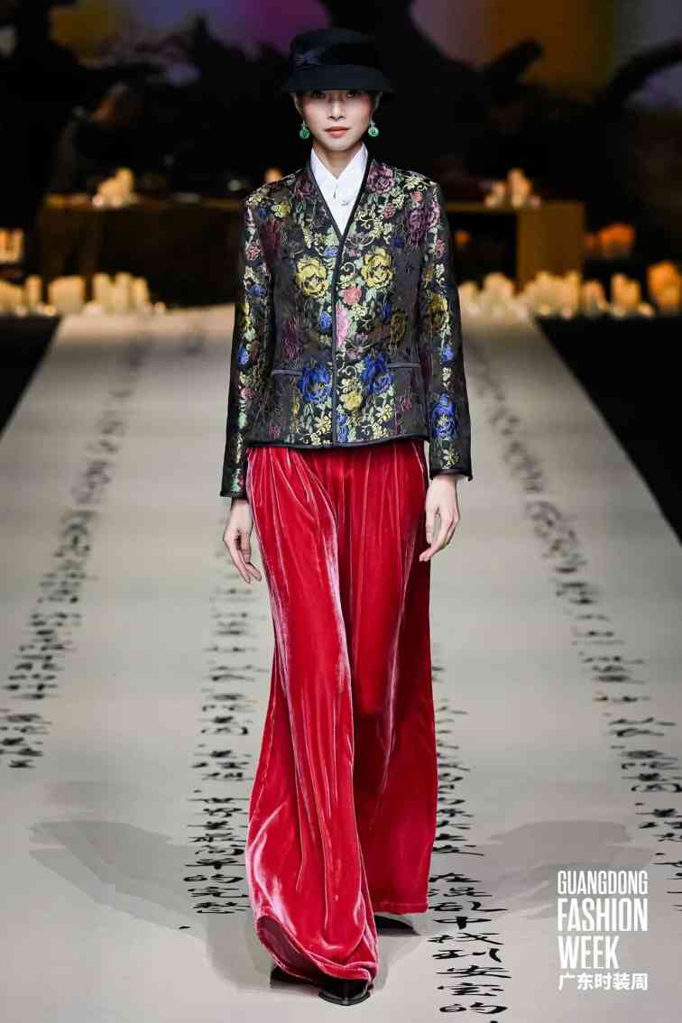 非遗国风服饰品牌曼陀心亮相广东时装周,展现东方美学新时尚-美派服饰网(图16) 图片