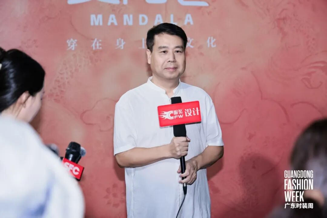 非遗国风服饰品牌曼陀心亮相广东时装周,展现东方美学新时尚-美派服饰网(图21) 图片