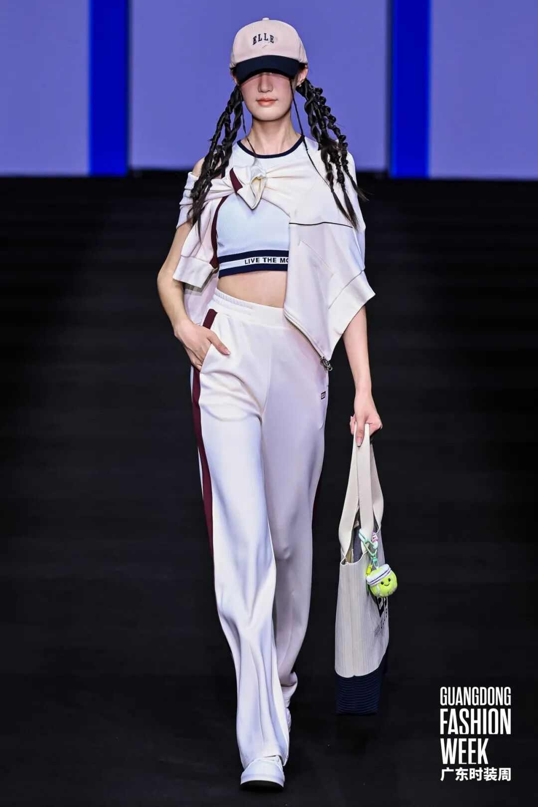 粤港澳大湾区时尚产业迎全运 运动时尚大秀展现创新活力-美派服饰网(图8) 图片