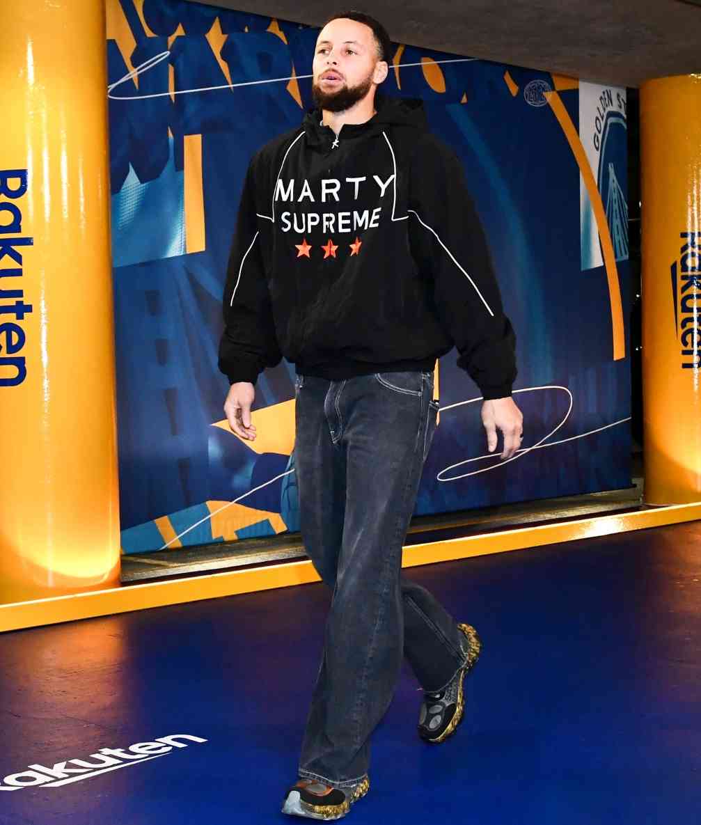 甜茶形象大转变引发争议，从文艺男神到街头风的突围之路-美派服饰网(图19)