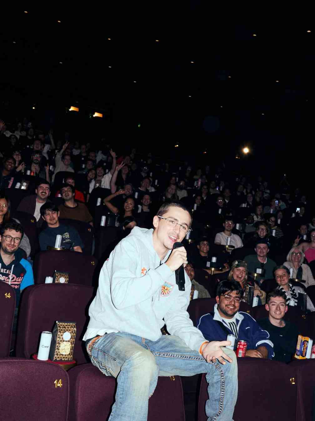 甜茶形象大转变引发争议，从文艺男神到街头风的突围之路-美派服饰网(图34)