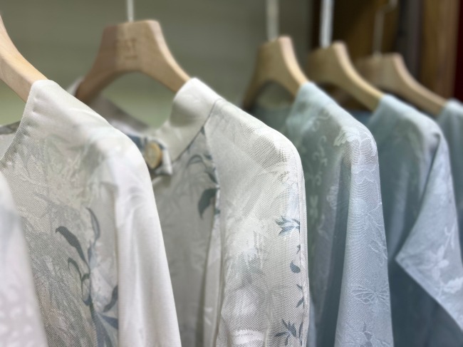 非遗吴罗织造技艺传承企业参展面辅料展十周年创新发展之路-美派服饰网(图13) 非遗吴罗织造技艺传承企业参展面辅料展十周年创新发展之路-美派服饰网(图13)