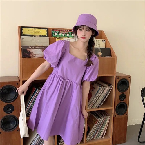 紫色礼帽搭配指南:优雅女性穿搭技巧全解-美派服饰网(图3) 紫色礼帽搭配指南:优雅女性穿搭技巧全解-美派服饰网(图3)