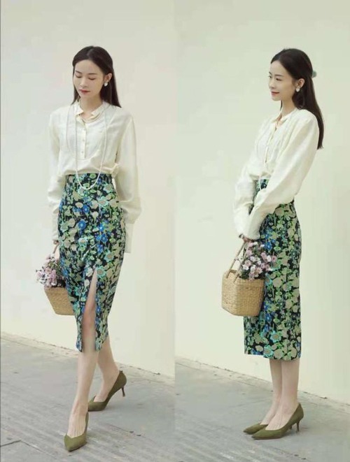 半身花裙子怎么搭配上衣(图3)