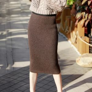 针织一步裙包臀的搭配【图】这样的搭配绝美