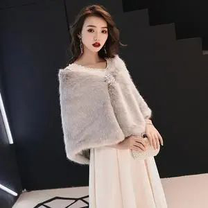 搭配晚礼服的小外套【图文】(图2) 搭配晚礼服的小外套【图文】(图2)