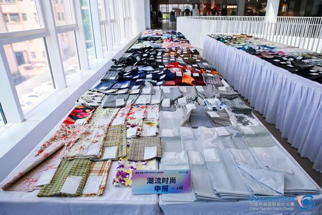 近2900种面料汇聚巴鲁特，2025中国时尚面料设计大赛引领风尚变革(图2)