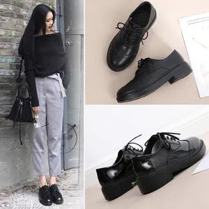 英伦风的鞋子搭配什么裤子(图2) 英伦风的鞋子搭配什么裤子(图2)