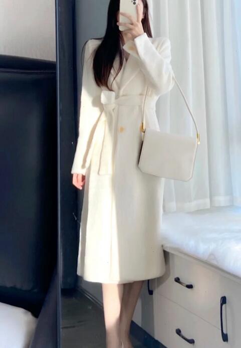 冬季白色短裙怎么搭配(图4) 冬季白色短裙怎么搭配(图4)