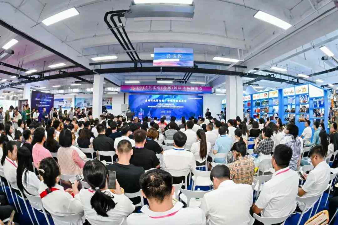 兴城泳装博览会启动出海新商机 全球采购商齐聚签约预计达10亿元-美派服饰网(图3) 图片