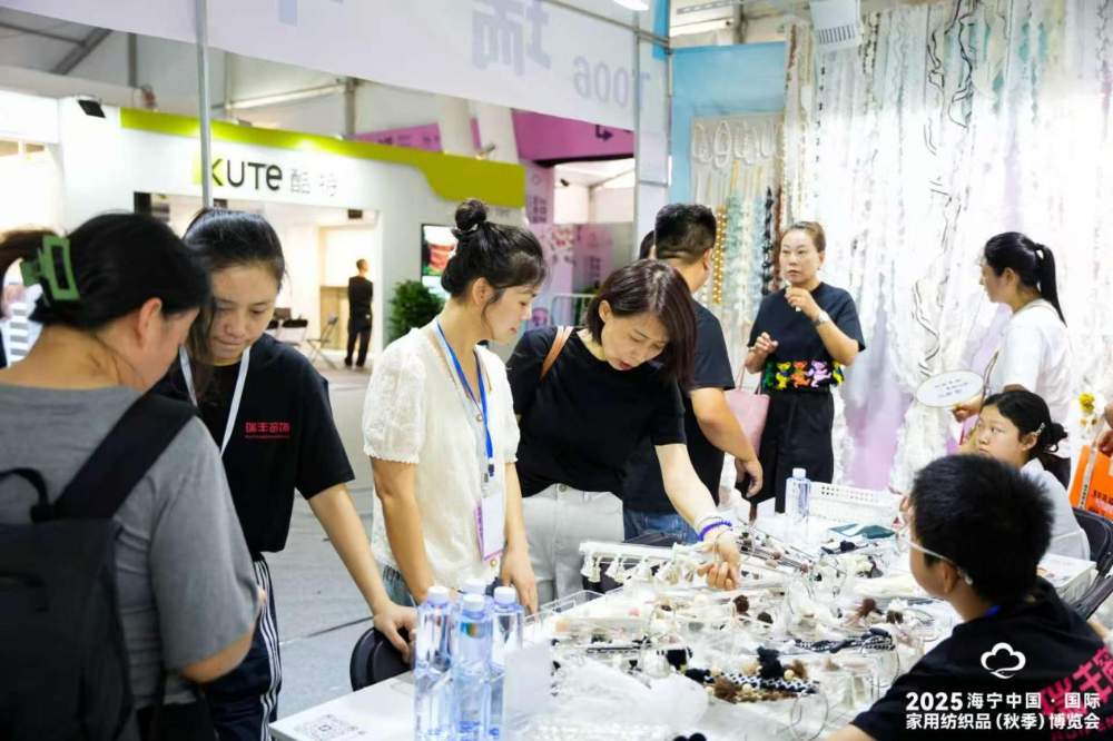 海宁家博会聚焦智能制造引领家纺产业转型升级-美派服饰网(图16) 图片