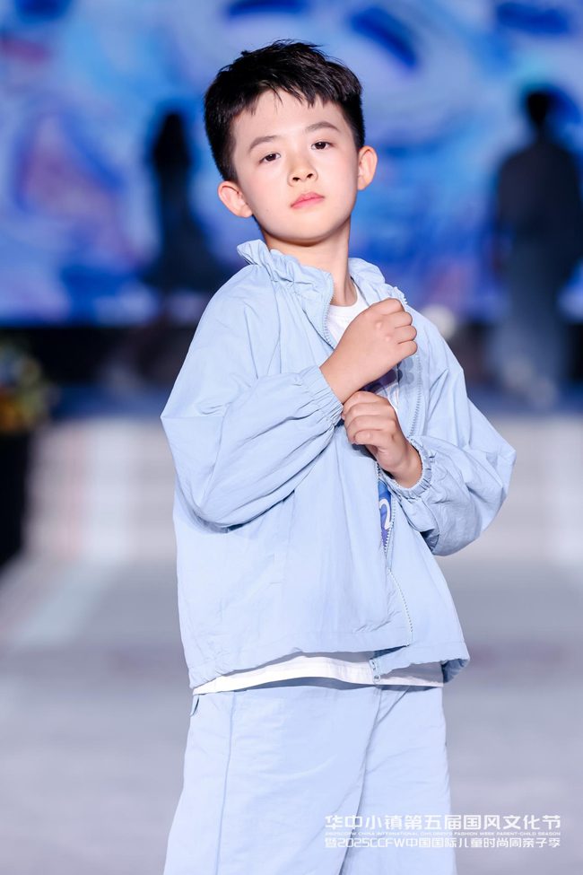 第八届中国国际儿童时尚周泉州开幕 打造国潮童装创新高地-美派服饰网(图24) 第八届中国国际儿童时尚周泉州开幕 打造国潮童装创新高地-美派服饰网(图24)