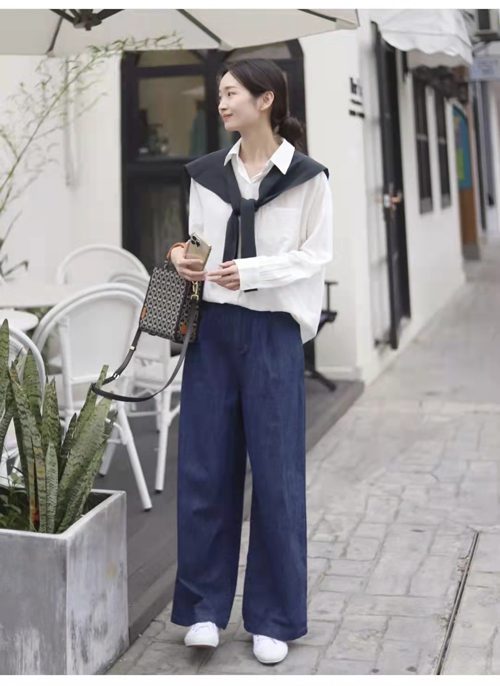 宽松白衬衫搭配什么下装最时尚?10种经典组合推荐-美派服饰网(图1) 宽松白衬衫搭配什么下装最时尚?10种经典组合推荐-美派服饰网(图1)